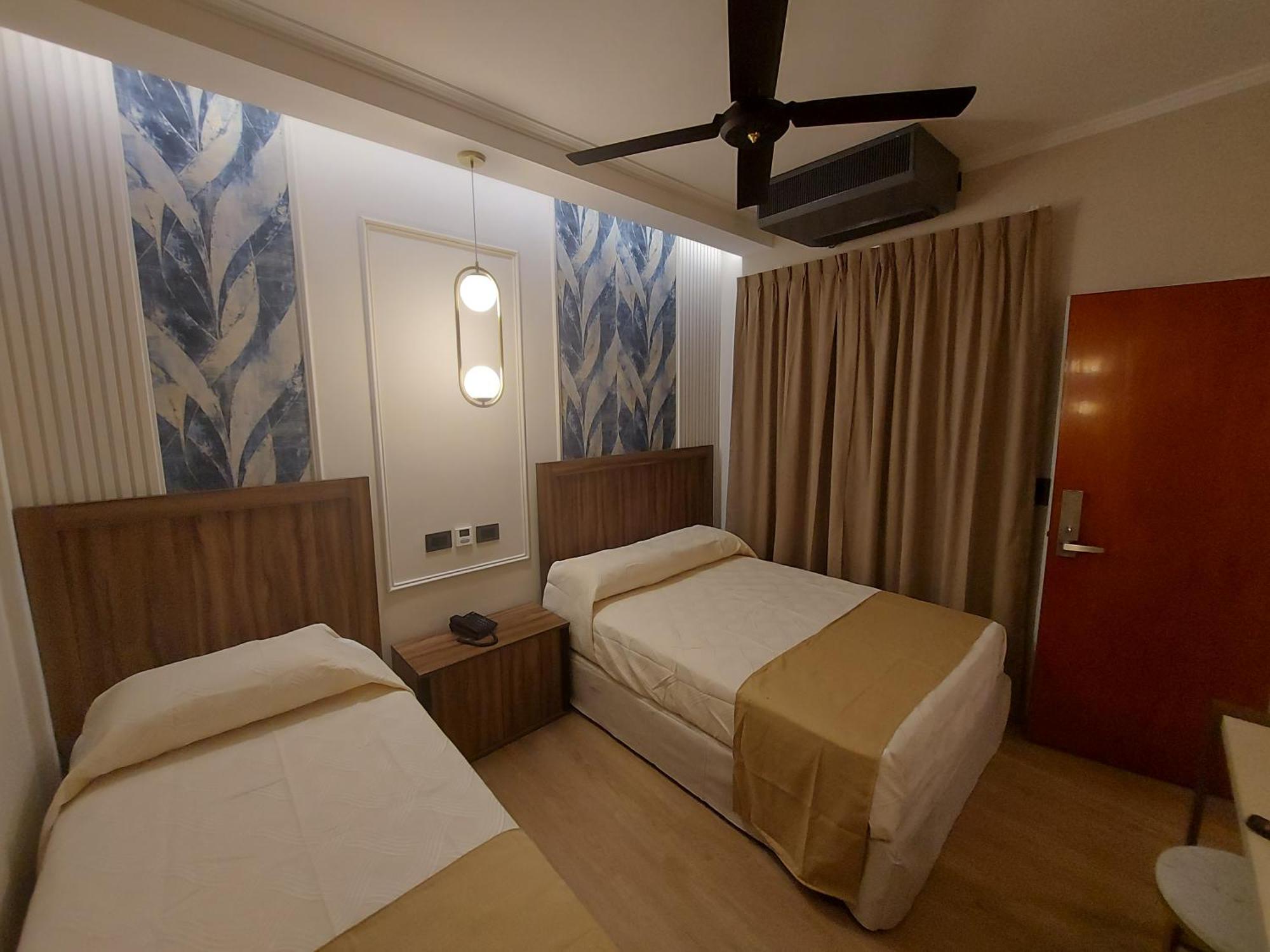 Internacional Hotel